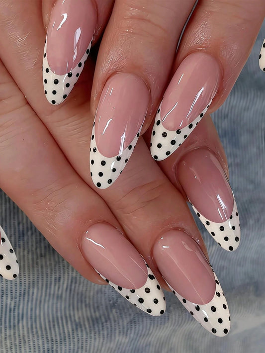 Press on polkadot ( 24 pieces ) shein