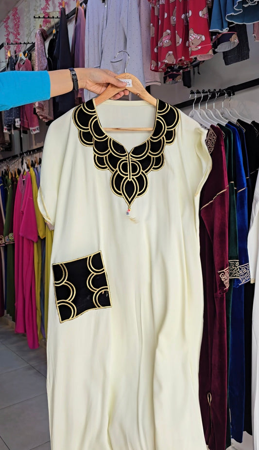 Robe Ayla
