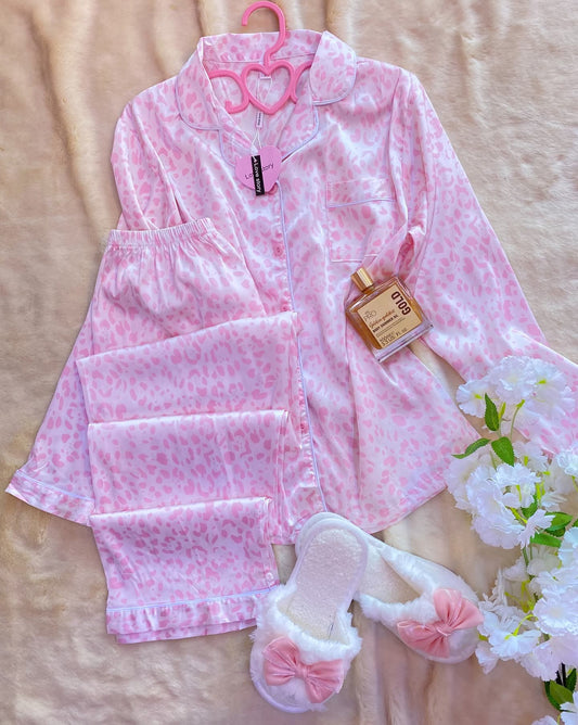 Pyjamas en satin 523