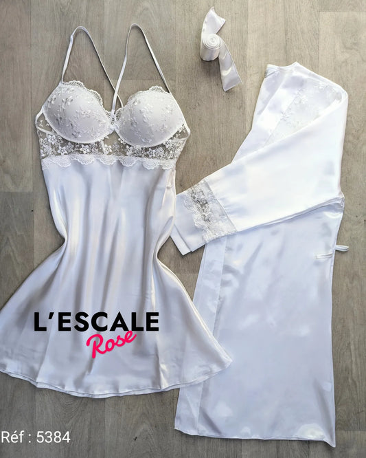 Déshabillé 5384