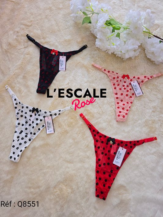 String Q8551