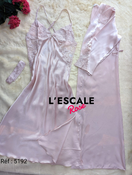 Déshabillé 5192